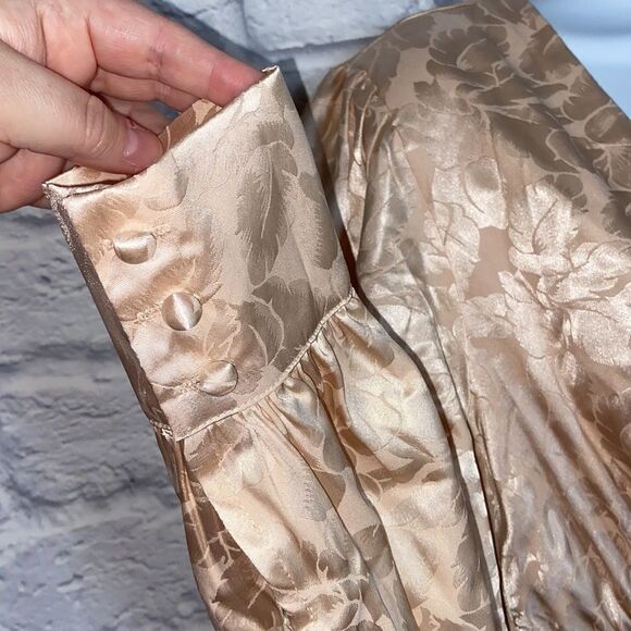 Nasty Gal Large Champagne Eyelet 'Em Stop And Stare Satin Mini Dress - Picture 7 of 16